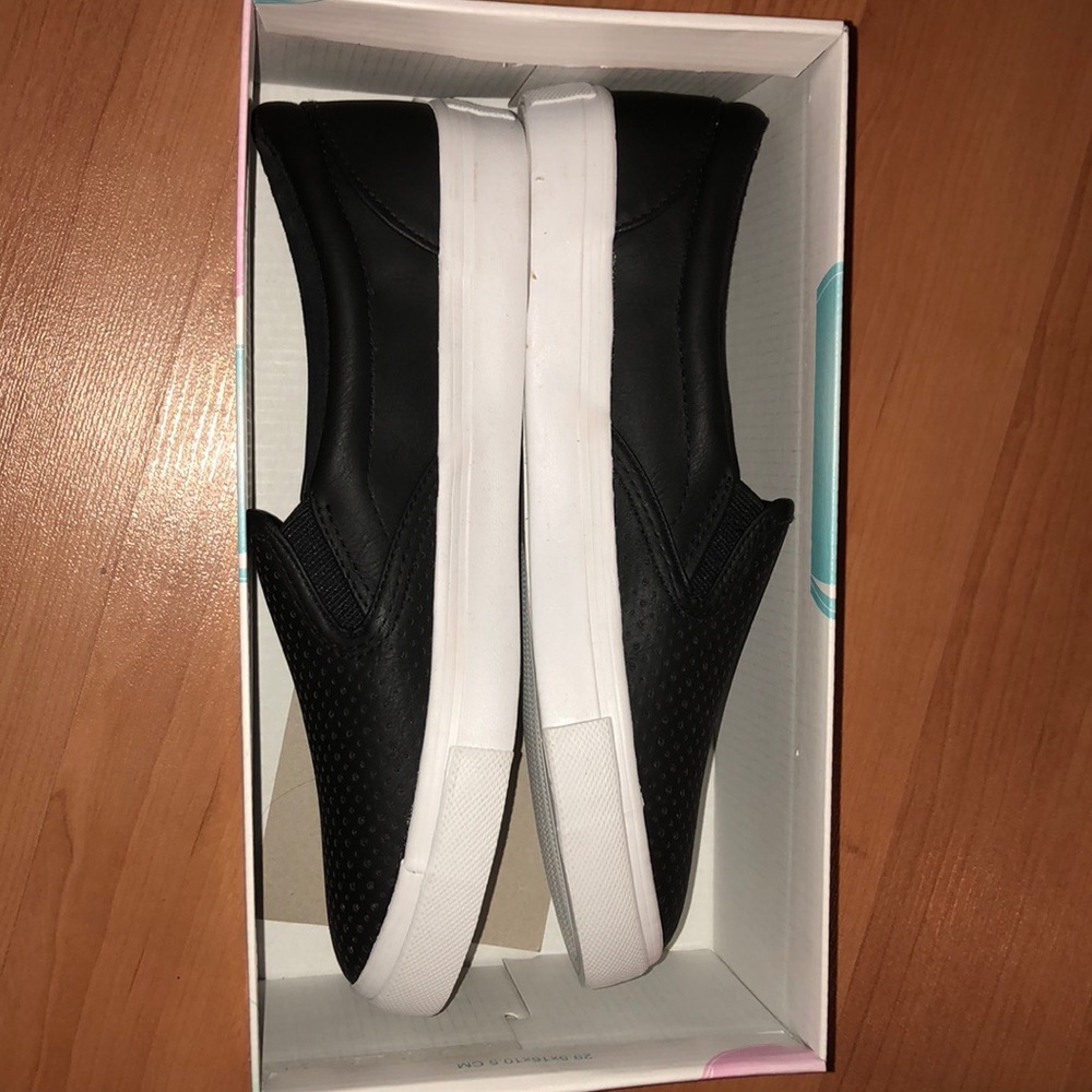 Never Worn Black slide on shoes